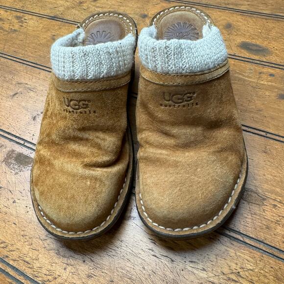 UGG‎ clogs suede small US size 5 Preloved - Picture 5 of 6